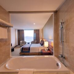 Muong Thanh Grand Nha Trang Hotel ванная фото 2