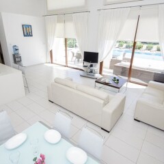 Отель Oceanview Villa 069 Кипр, Протарас - отзывы, цены и фото номеров - забронировать отель Oceanview Villa 069 онлайн ванная