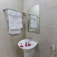 Отель Homestay Golden Bee ванная