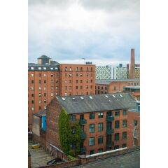 Апартаменты Lovely Family Apartment in Central Manchester балкон
