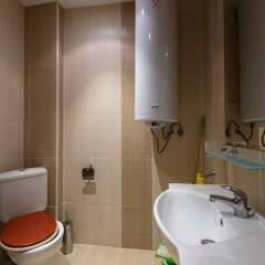 Апартаменты One Bedroom Apartment with Balcony ванная