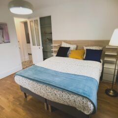 Апартаменты Apartment With 2 Bedrooms in Boulogne-billancourt, With Furnished Terrace and Wifi Булонь-Бийанкур комната для гостей фото 3