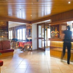 Отель Citotel L'Echo Des Montagnes Армой интерьер отеля