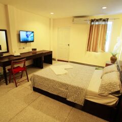 Sri Krungthep Hotel комната для гостей фото 3