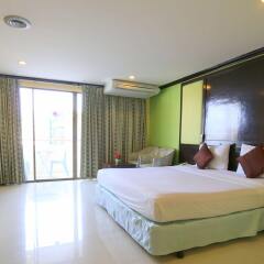 Отель Mike Beach Resort Pattaya комната для гостей фото 5