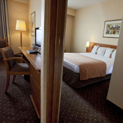 Отель Holiday Inn Gent Expo комната для гостей