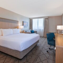 Отель Crowne Plaza Columbus North- Worthington США, Колумбус - отзывы, цены и фото номеров - забронировать отель Crowne Plaza Columbus North- Worthington онлайн комната для гостей фото 3