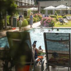 Leonardo Hotel Brugge бассейн фото 2