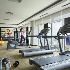 Отель Somerset Hoa Binh Hanoi фитнесс-зал