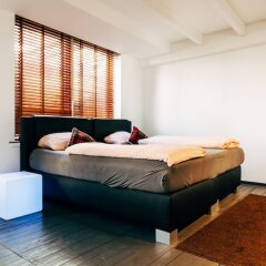 Отель Gallery Loft Cologne Кёльн сейф в номере