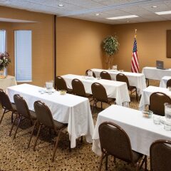 Отель Quality Inn & Suites Albuquerque Downtown - University фото 2