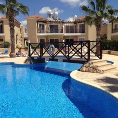 Отель Sirena Sunrise Кипр, Пафос - отзывы, цены и фото номеров - забронировать отель Sirena Sunrise онлайн бассейн