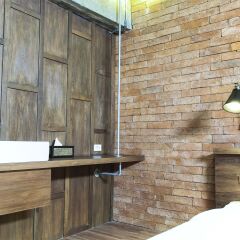 Siam Plug In The Gallery Hostel Бангкок ванная