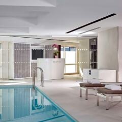Отель Park Plaza Riverbank London бассейн