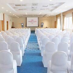 Апартаменты Crowne Plaza Dubai Apartments Дубай фото 4