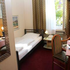 Hotel Rheinland комната для гостей