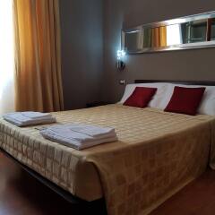 Отель Small Hotel Royal Италия, Падуя - отзывы, цены и фото номеров - забронировать отель Small Hotel Royal онлайн комната для гостей