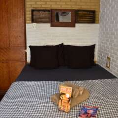 Отель The Happy Bird B&B комната для гостей фото 2