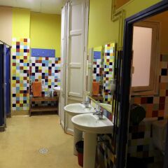 Отель Red Nest Hostel Испания, Валенсия - отзывы, цены и фото номеров - забронировать отель Red Nest Hostel онлайн ванная фото 2
