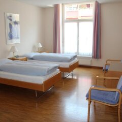 Haus Zur Stauffacherin Women Only In Zurich Switzerland From