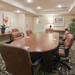Отель Staybridge Suites Sacramento Airport Natomas
