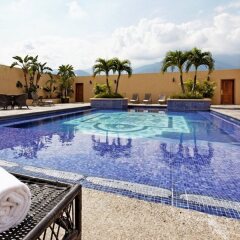 Отель Crowne Plaza San Pedro Sula с домашними животными