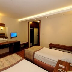 Hotel Yiltok комната для гостей