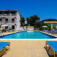 Hotel Olga бассейн фото 3