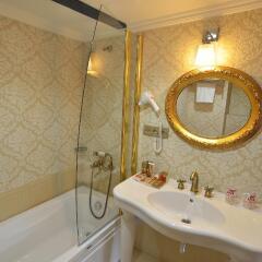 Отель By Murat Hotels Galata ванная