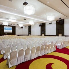 Centra Government Complex Hotel & Convention Centre Бангкок фото 8