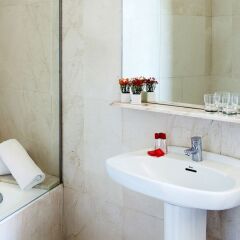 Hotel Medium Sitges Park ванная
