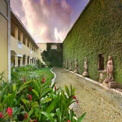 Отель The LaLiT Golf & Spa Resort Goa фото 6