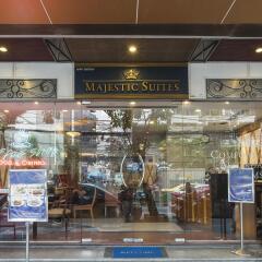 Отель Majestic Suite Бангкок развлечения
