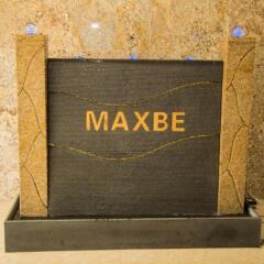 Maxbe Continental Hotel Энугу парковка