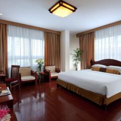 Hanoi Imperial Hotel комната для гостей фото 5