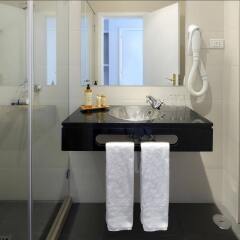 Отель Vila São Vicente - Adults Only ванная фото 2