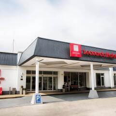 Leonardo Hotel Düsseldorf Airport - Ratingen вид на фасад фото 2