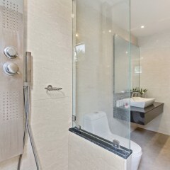 Отель Tranquil Residence 1 Таиланд, Самуи - отзывы, цены и фото номеров - забронировать отель Tranquil Residence 1 онлайн ванная