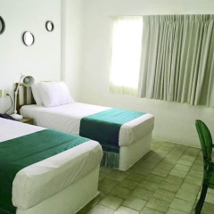 Emperador Hotel & Suites Пуэрто-Вальярта комната для гостей фото 3