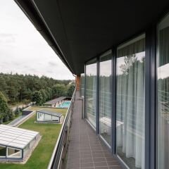 Отель Vanagupe Hotel Литва, Паланга - отзывы, цены и фото номеров - забронировать отель Vanagupe Hotel онлайн балкон