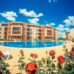 Отель Orchid Fort Garden Солнечный берег бассейн