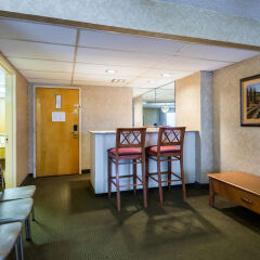 Отель Clarion Inn and Summit Center в номере