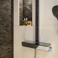 Апартаменты Homely and Chic 2 Bed Apartment Лондон ванная
