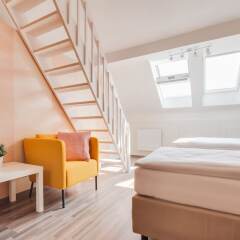 Апартаменты Bright Prague Castle Apartments Прага комната для гостей