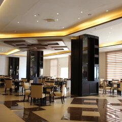Отель Grand East Hotel - Resort & Spa Dead Sea Иордания, Сваймех - отзывы, цены и фото номеров - забронировать отель Grand East Hotel - Resort & Spa Dead Sea онлайн питание фото 2