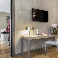 Отель The Rosa Grand Milano - Starhotels Collezione Италия, Милан - 13 отзывов об отеле, цены и фото номеров - забронировать отель The Rosa Grand Milano - Starhotels Collezione онлайн удобства в номере