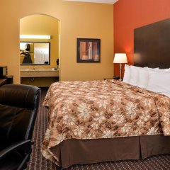 Americas Best Value Inn Tupelo in Tupelo, United States of America from 79$, photos, reviews - zenhotels.com guestroom