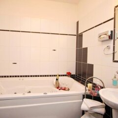 Отель Restaurant Pension L-club Глубока-над-Влтавой спа фото 2