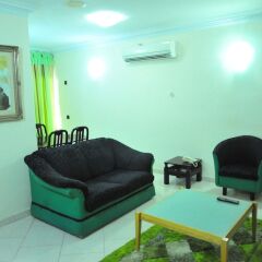 Отель Peemos Place Warri интерьер отеля