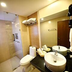 Отель Kumari Boutique Hotel Непал, Катманду - отзывы, цены и фото номеров - забронировать отель Kumari Boutique Hotel онлайн ванная